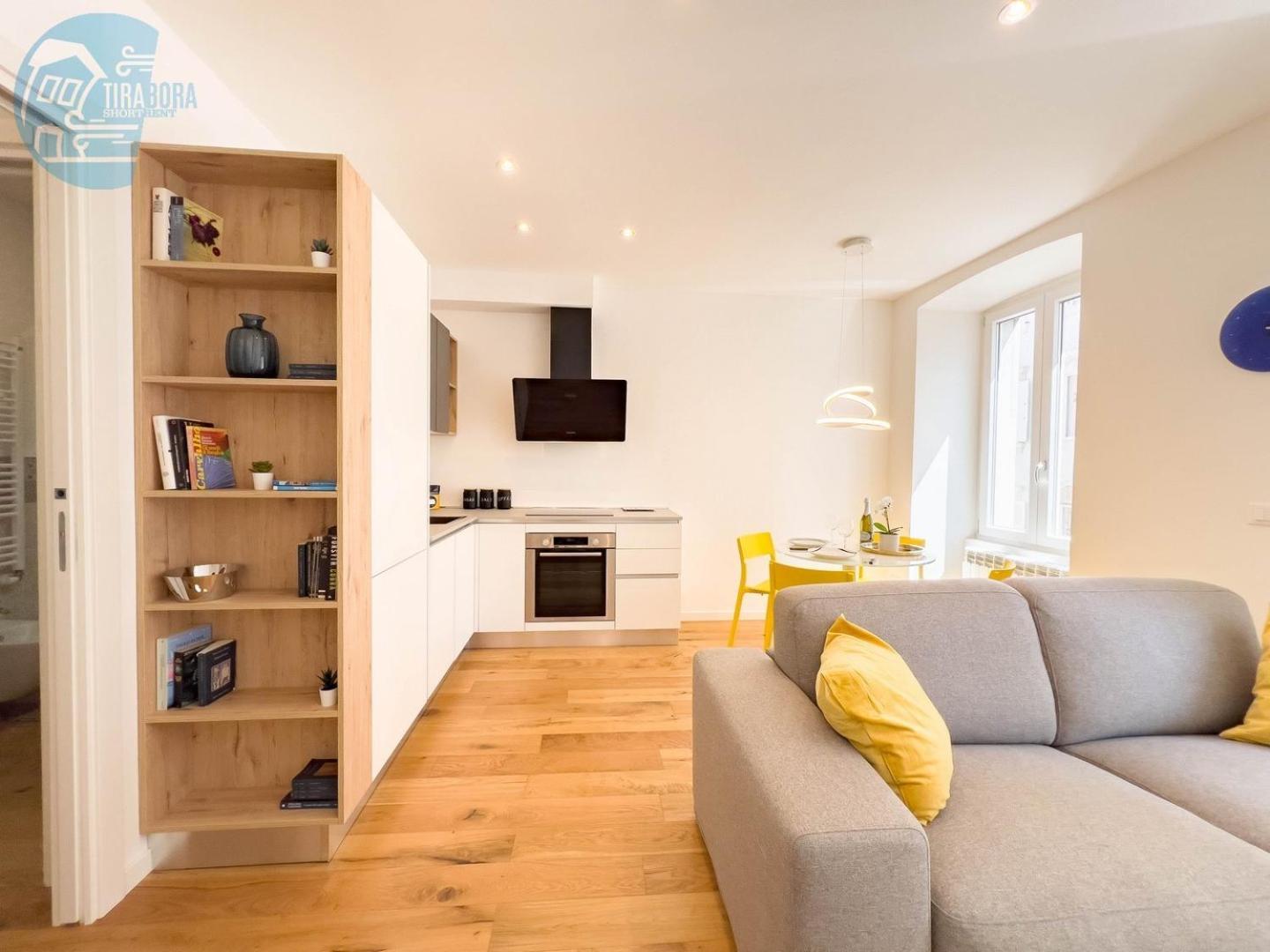Cassa Di Risparmio 11 Tirabora Short Rent Триест Екстериор снимка