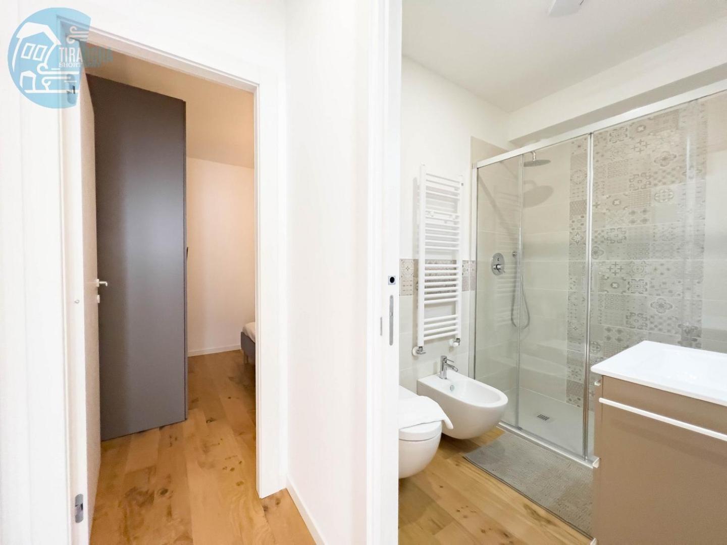 Cassa Di Risparmio 11 Tirabora Short Rent Триест Екстериор снимка